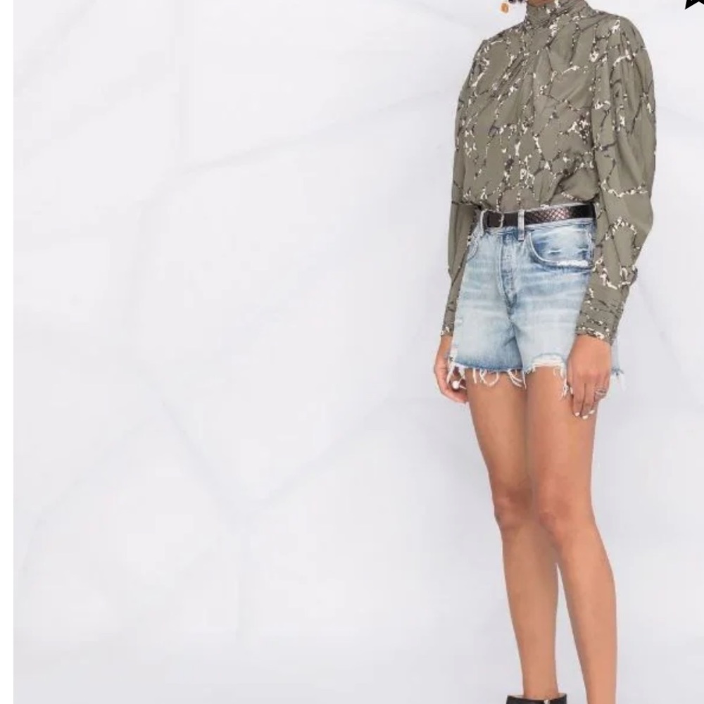 New without tags Maje
raw-cut denim shorts size 36 - Picture 3 of 15